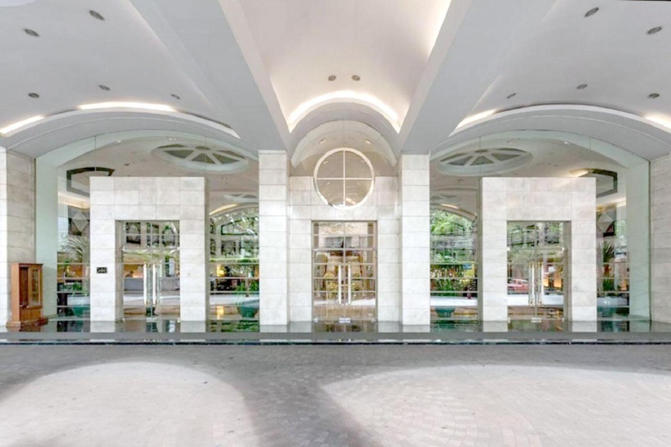 Rembrandt Hotel Bangkok Banguecoque Exterior foto